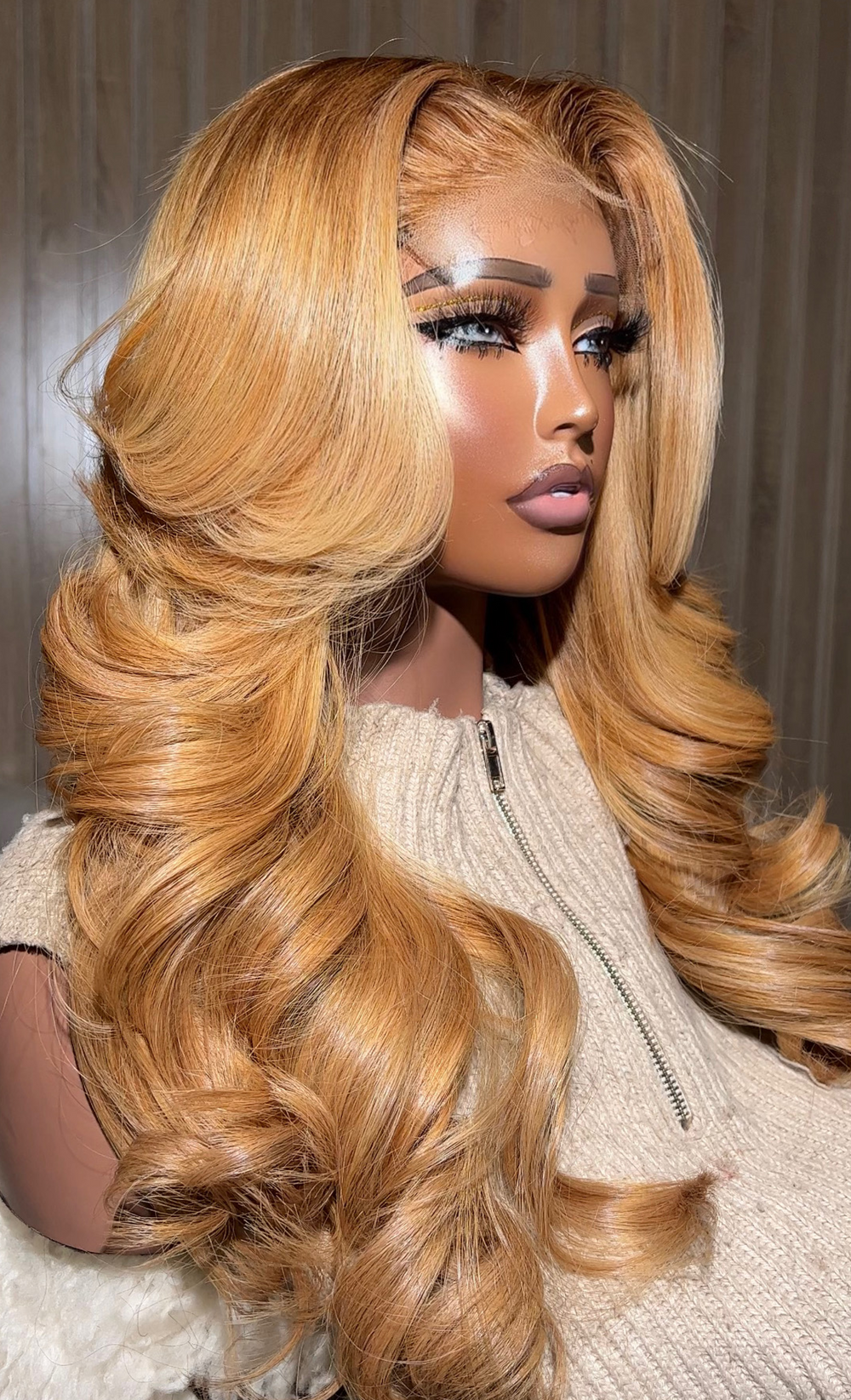 Golden Blonde Layered KOSA