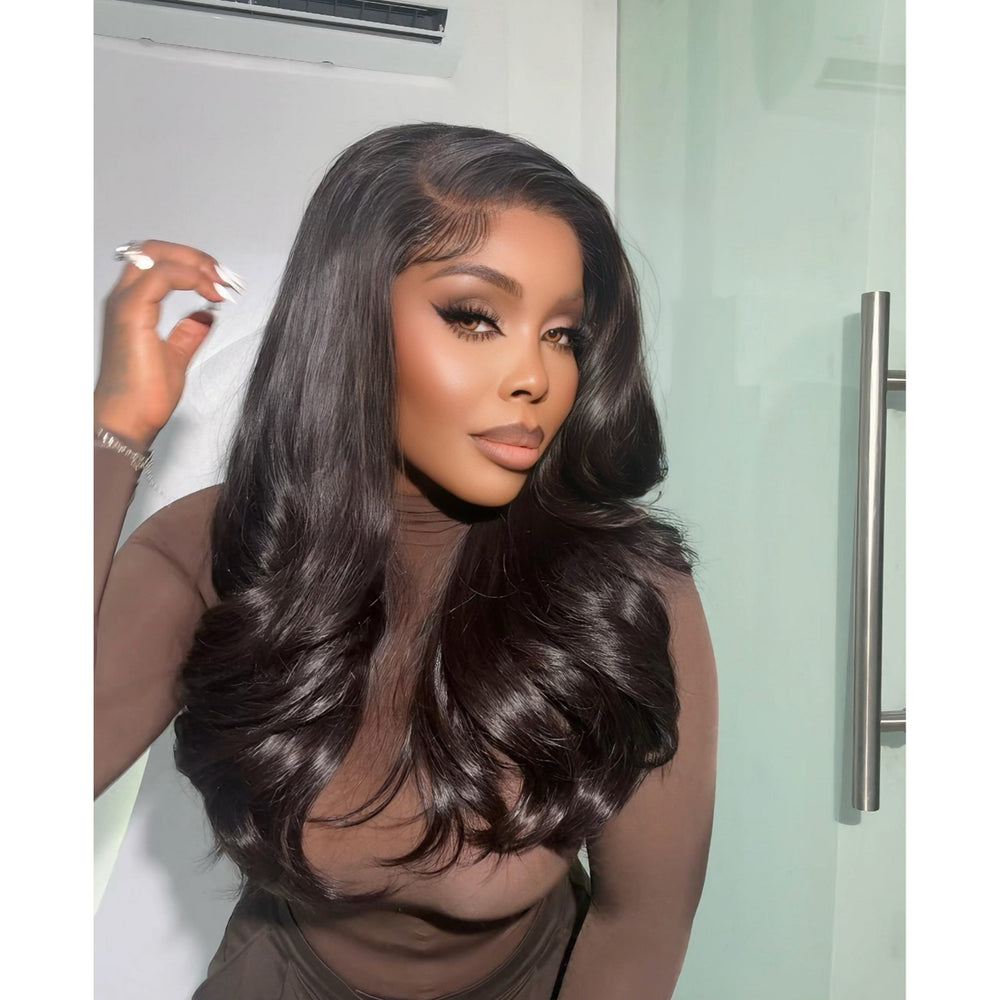 Donor Wavy Closure wig